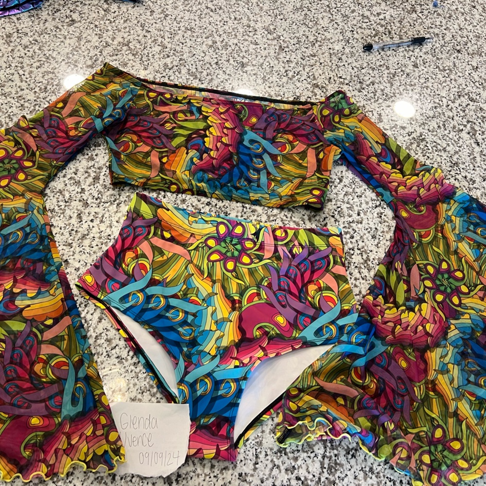 Candy catz outfit